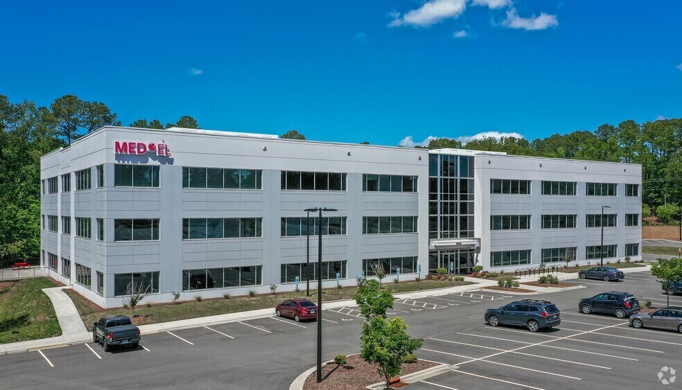 2645 Meridian Pky, Durham, NC à louer - Photo principale – Image 1 sur 12