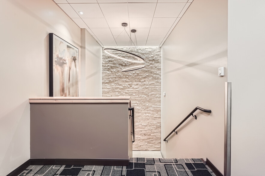 200 Union Blvd, Lakewood, CO à louer - Photo intérieure – Image 3 sur 21