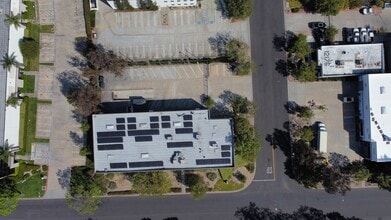 12150 Flint Pl, Poway, CA à louer Photo intérieure– Image 2 sur 4