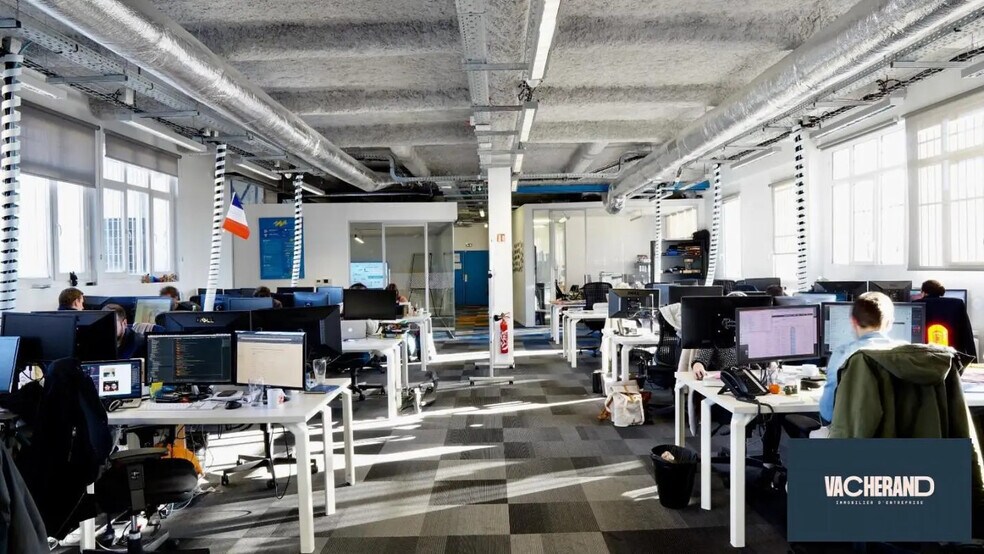 Bureau dans Lille à louer - Photo de l’immeuble – Image 2 sur 6