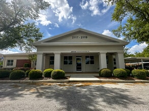 2117-2123 Harden Blvd, Lakeland, FL à louer Photo intérieure– Image 2 sur 27