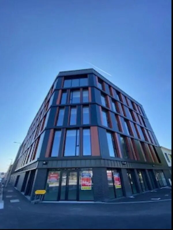 Bureau dans Le Havre à vendre Photo de l’immeuble– Image 1 sur 4