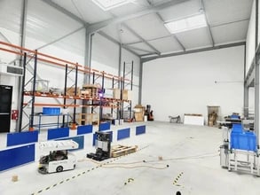 Local d’activités dans Sucy-en-Brie à louer Photo intérieure– Image 2 sur 11