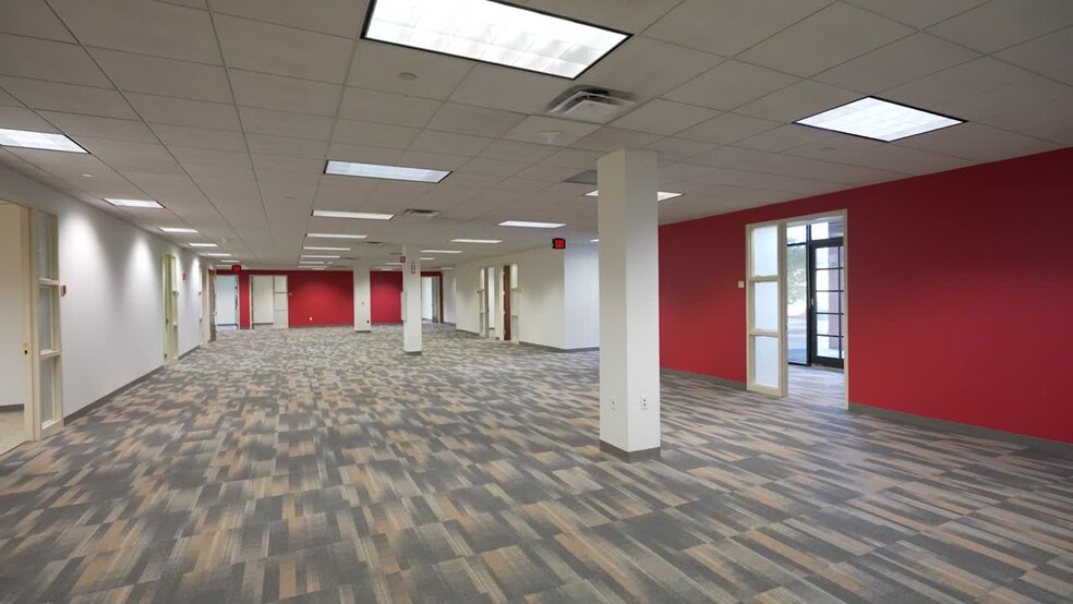 1 Crossroads Dr, Bedminster, NJ à louer - Vidéo sur l’annonce professionnelle – Image 2 sur 5