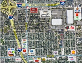 45-47 E 10 Mile Rd, Madison Heights, MI - VUE AÉRIENNE  vue de carte - Image1