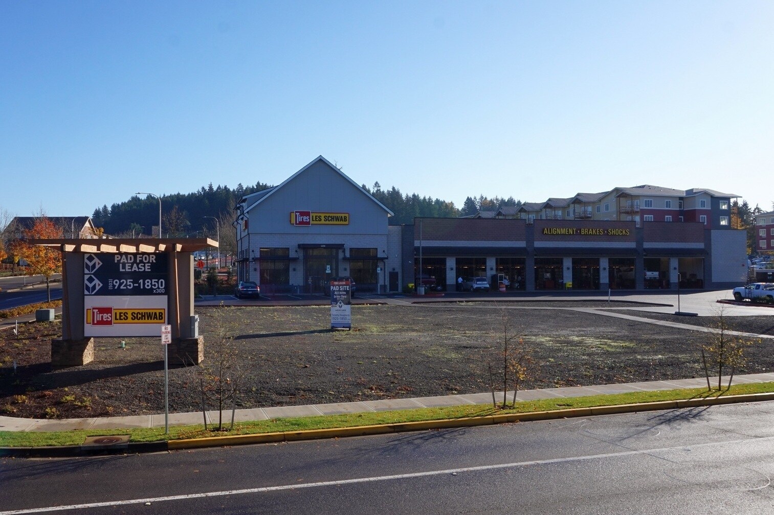16920 SE Sunnyside Rd, Happy Valley, OR à louer Photo de l’immeuble– Image 1 sur 9