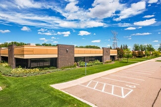 Plus de détails pour 3905 Annapolis Ln N, Plymouth, MN - Différents types d’espaces à louer