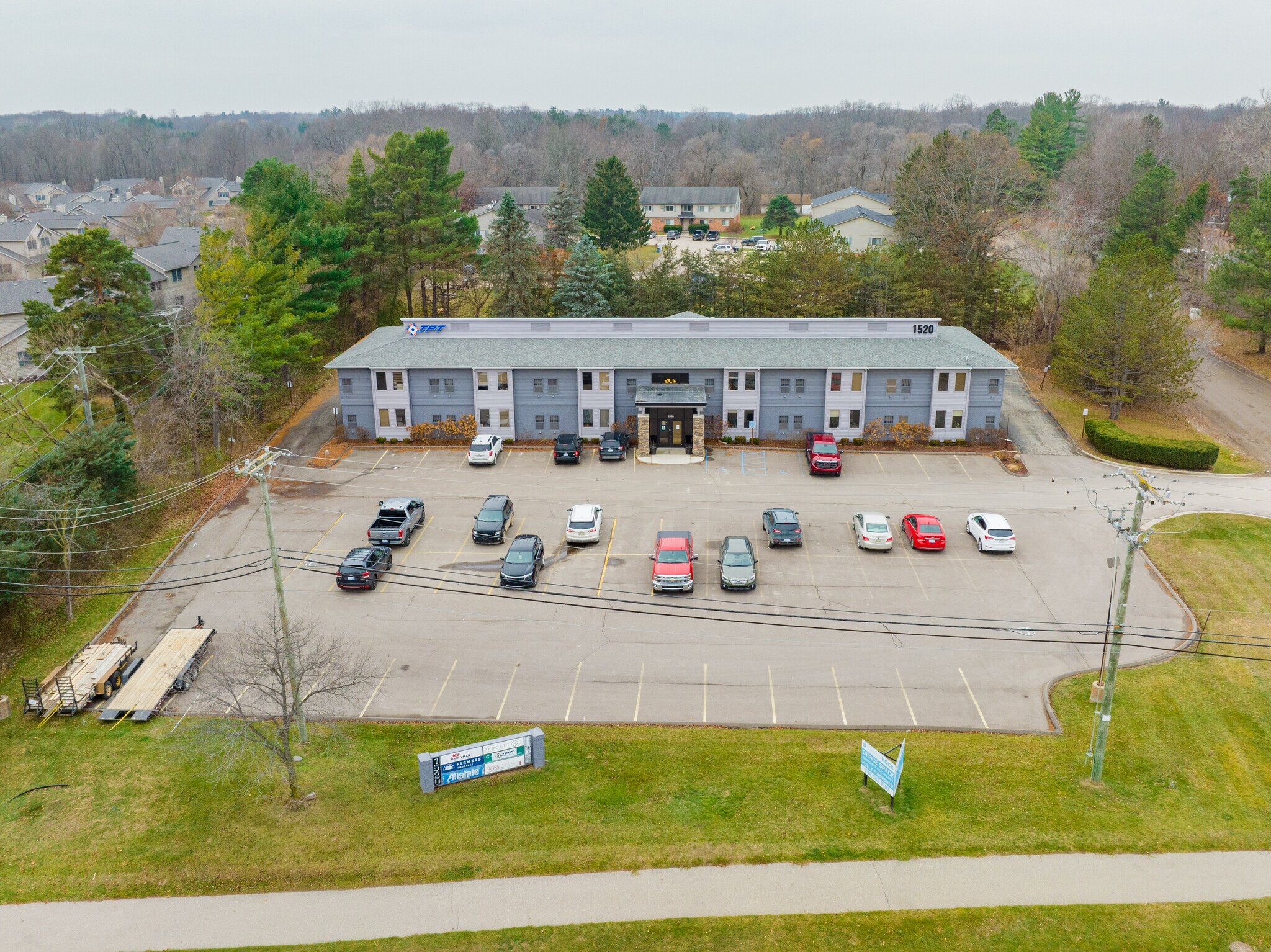 1520 S Lapeer Rd, Lake Orion, MI à vendre Photo de l’immeuble– Image 1 sur 6