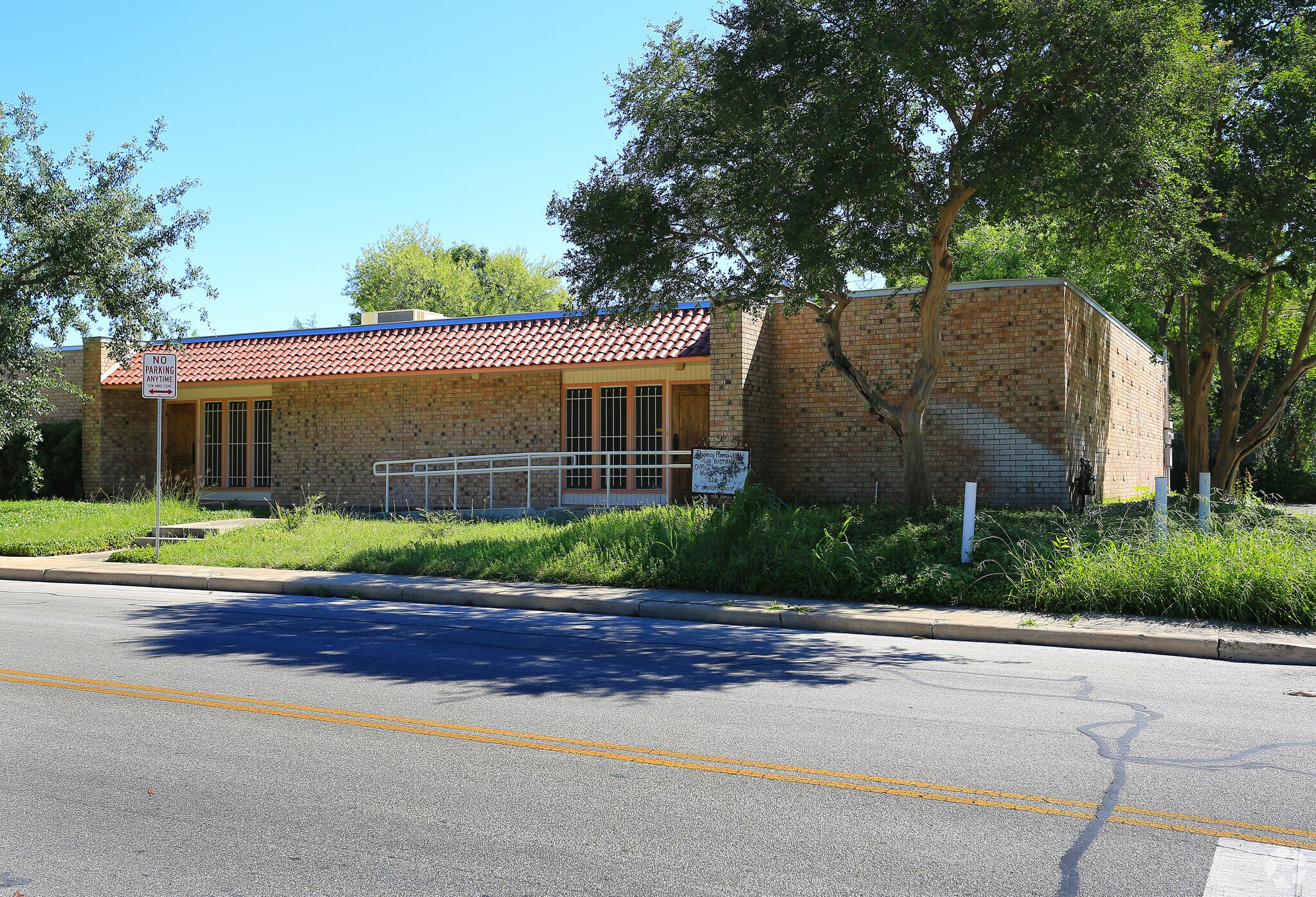 400 Baltimore Ave, San Antonio, TX à vendre Photo principale– Image 1 sur 4
