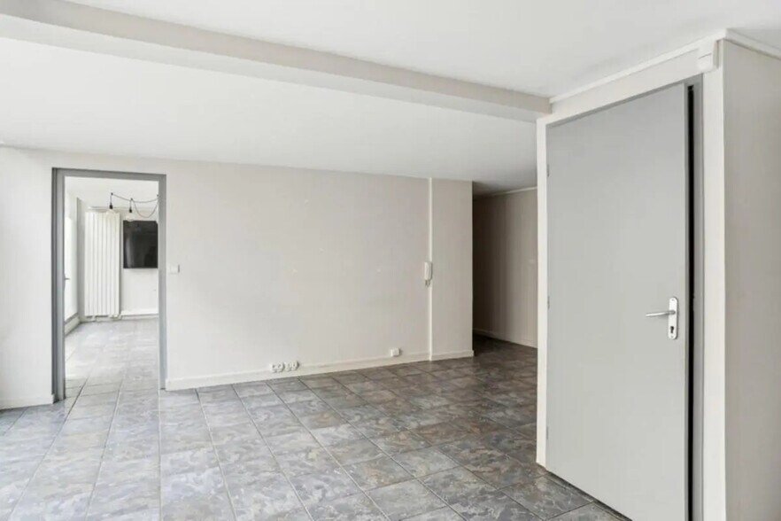 6-8 Rue Bellecombe, Lyon à louer - Photo de l’immeuble – Image 2 sur 8
