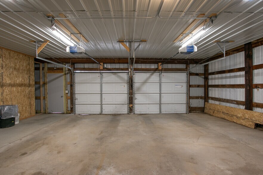 XXX Elmhurst Ave, Braham, MN à vendre - Photo de l’immeuble – Image 3 sur 14