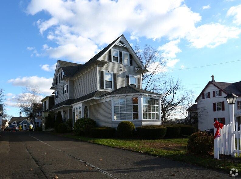 2531 Huntingdon Pike, Huntingdon Valley, PA à louer - Photo de l’immeuble – Image 3 sur 3