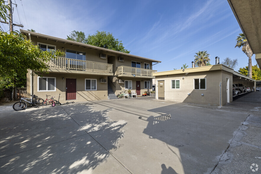 2006 Sierra Rd, Concord, CA à vendre - Photo de l’immeuble – Image 3 sur 31