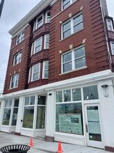592 North St, Pittsfield, MA à louer Photo intérieure– Image 1 sur 9
