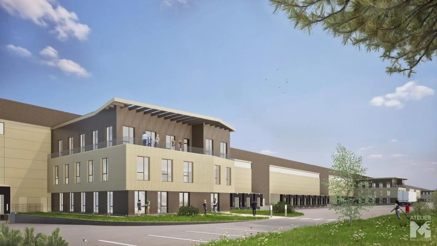 Industriel/Logistique dans Neuillé-Pont-Pierre à louer Photo de l’immeuble– Image 1 sur 9