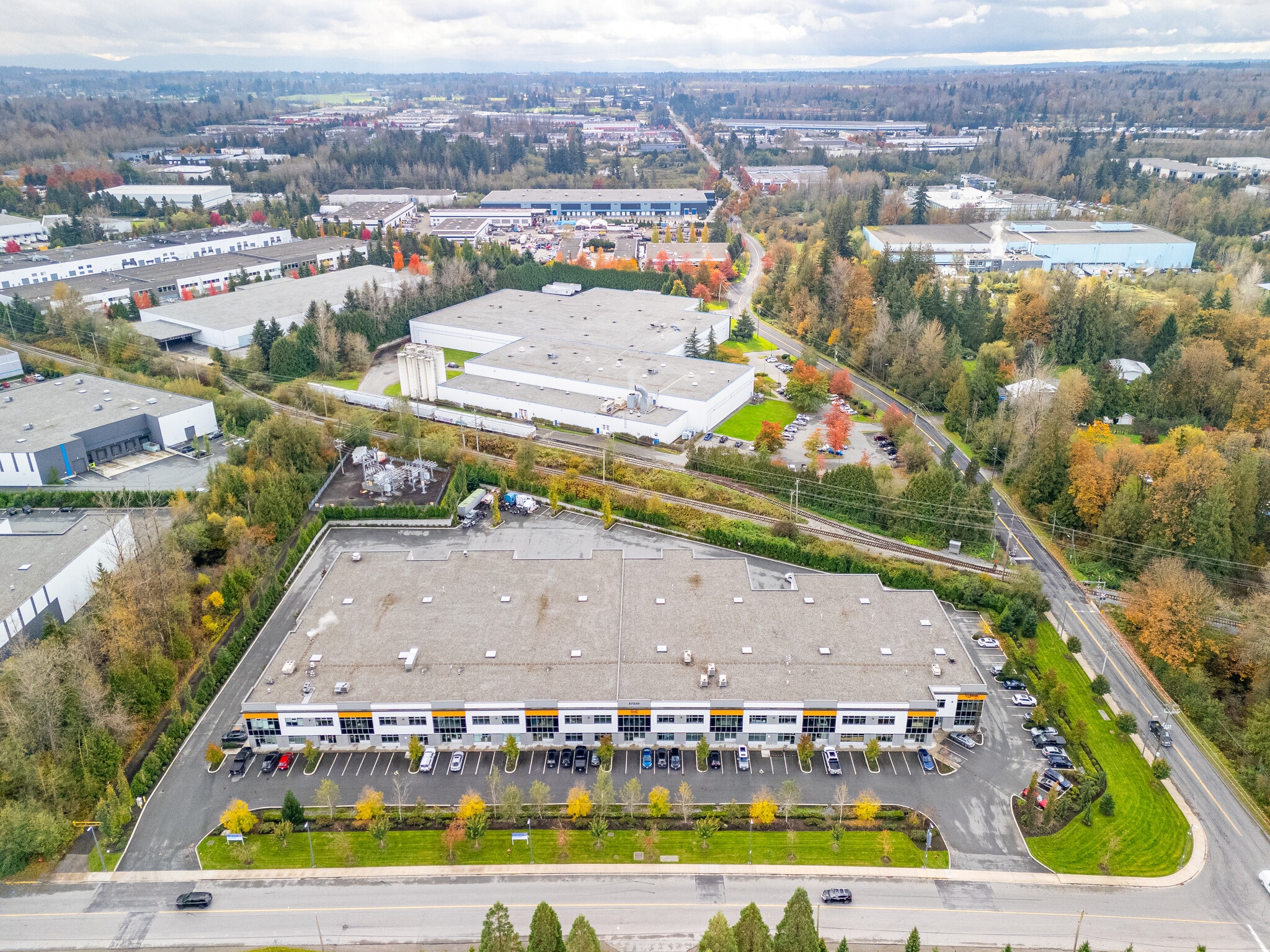 27230 60 Av, Langley, BC à louer Aérien– Image 1 sur 4