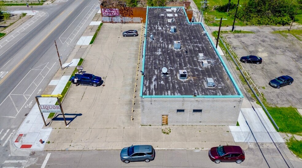 16600 Hamilton Ave, Highland Park, MI à vendre - Photo de l’immeuble – Image 2 sur 4