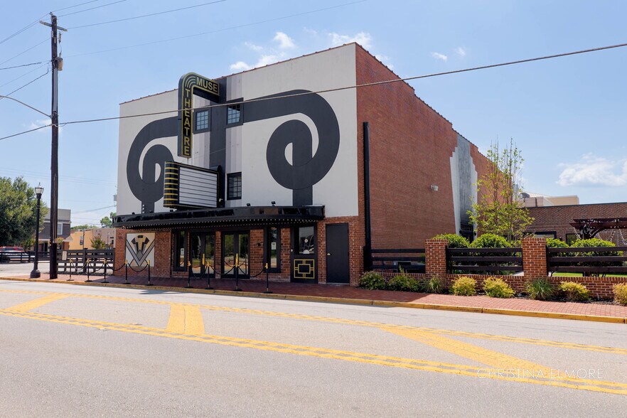 806 Commerce St, Perry, GA à vendre - Photo de l’immeuble – Image 1 sur 12