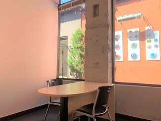 Plus de détails pour 110 N Maclay Ave, San Fernando, CA - Bureau à louer