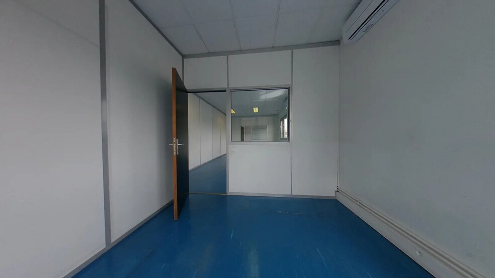 7 Boulevard Georges Méliès, Villiers-sur-Marne à louer - Photo de l’immeuble – Image 2 sur 17