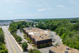 31-51 Loring Dr, Framingham, MA - Vue aérienne vue de carte - Image1