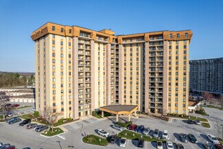 Plus de détails pour 1000 Valley Forge Cir, King Of Prussia, PA - Logement à vendre