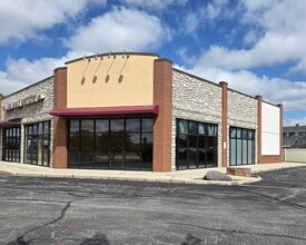 1620 S Kellogg Ave, Ames, IA à louer Photo de l’immeuble– Image 1 sur 11