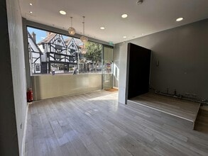 119-119B High St, Tonbridge à louer Photo intérieure– Image 2 sur 5