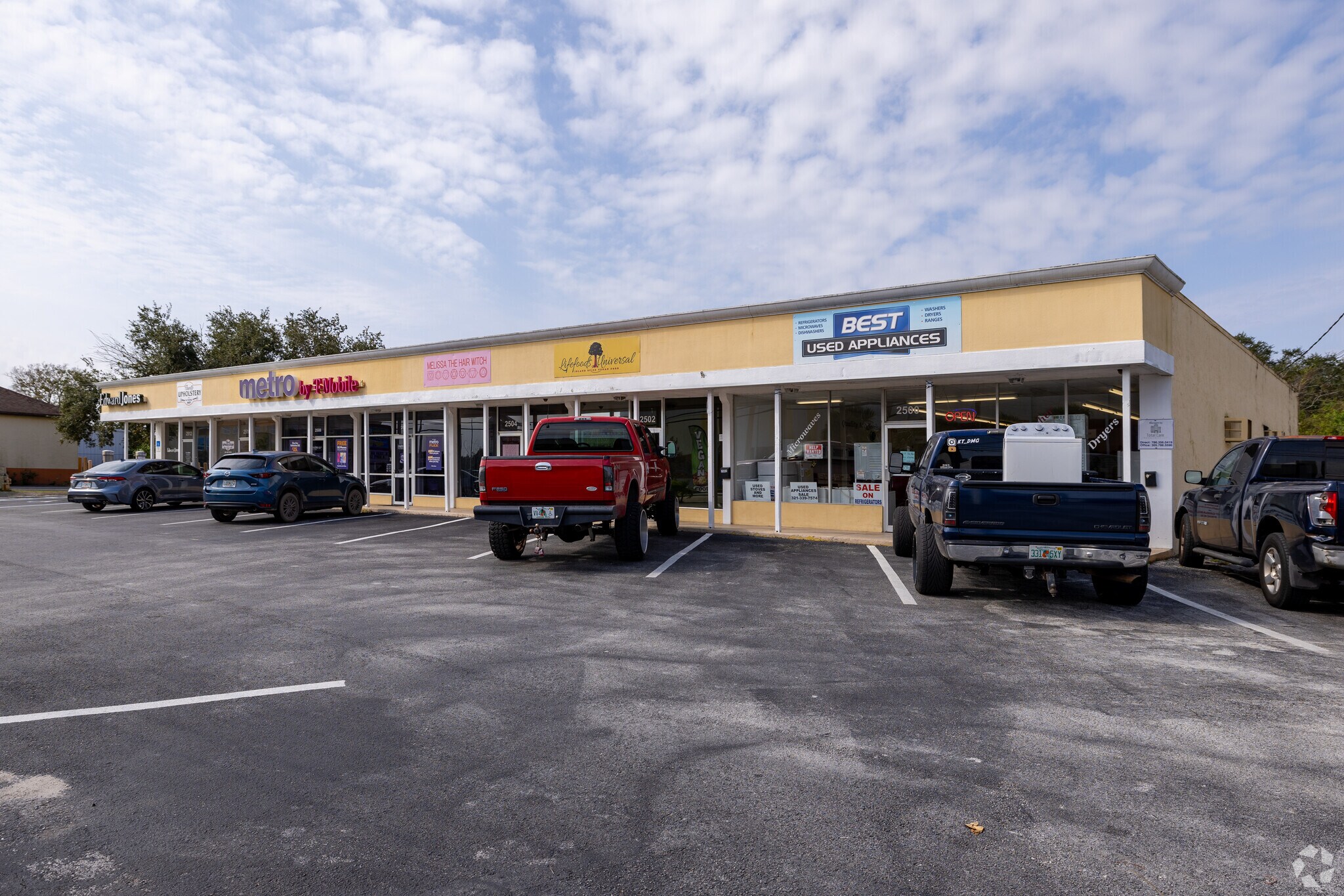 2500-2512 S Hopkins Ave, Titusville, FL à louer Photo principale– Image 1 sur 11