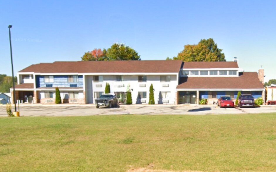 1700 2nd Ave NW, Stewartville, MN à vendre - Photo principale – Image 1 sur 21