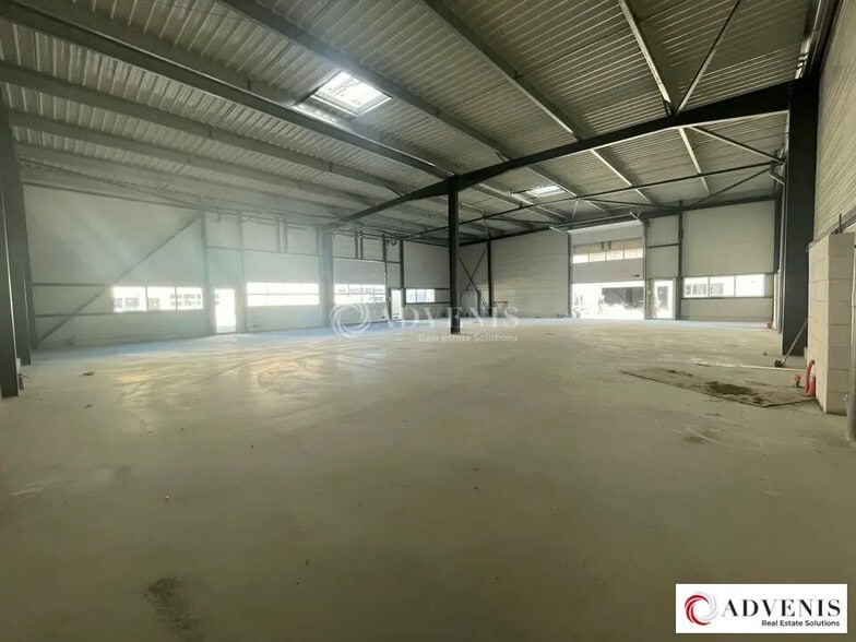 Local d’activités dans Blanquefort à louer - Photo intérieure – Image 3 sur 8