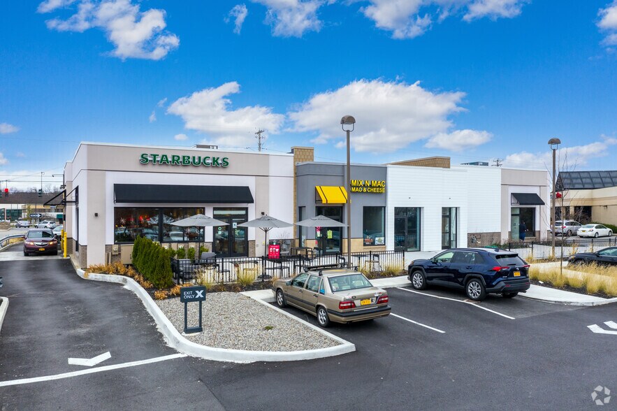 1557 Route 9, Wappingers Falls, NY à louer - Photo de l’immeuble – Image 2 sur 4