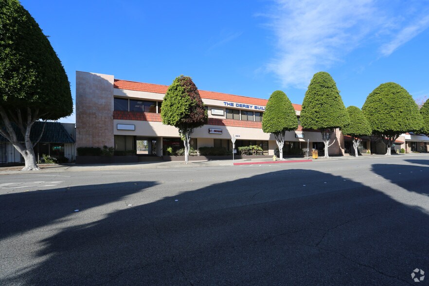 217 S Glendora Ave, Glendora, CA à louer - Photo principale – Image 1 sur 9