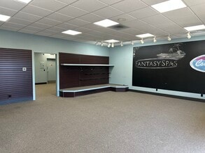 2306-2318 Heritage Way, Albany, OR à louer Photo intérieure– Image 1 sur 4