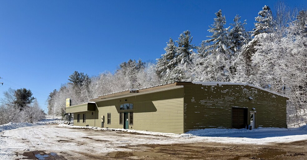 5696 US-8 BUS, Rhinelander, WI à vendre - Photo de l’immeuble – Image 3 sur 28