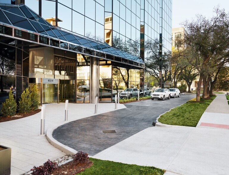 4514 Cole Ave, Dallas, TX à louer - Photo de l’immeuble – Image 2 sur 24