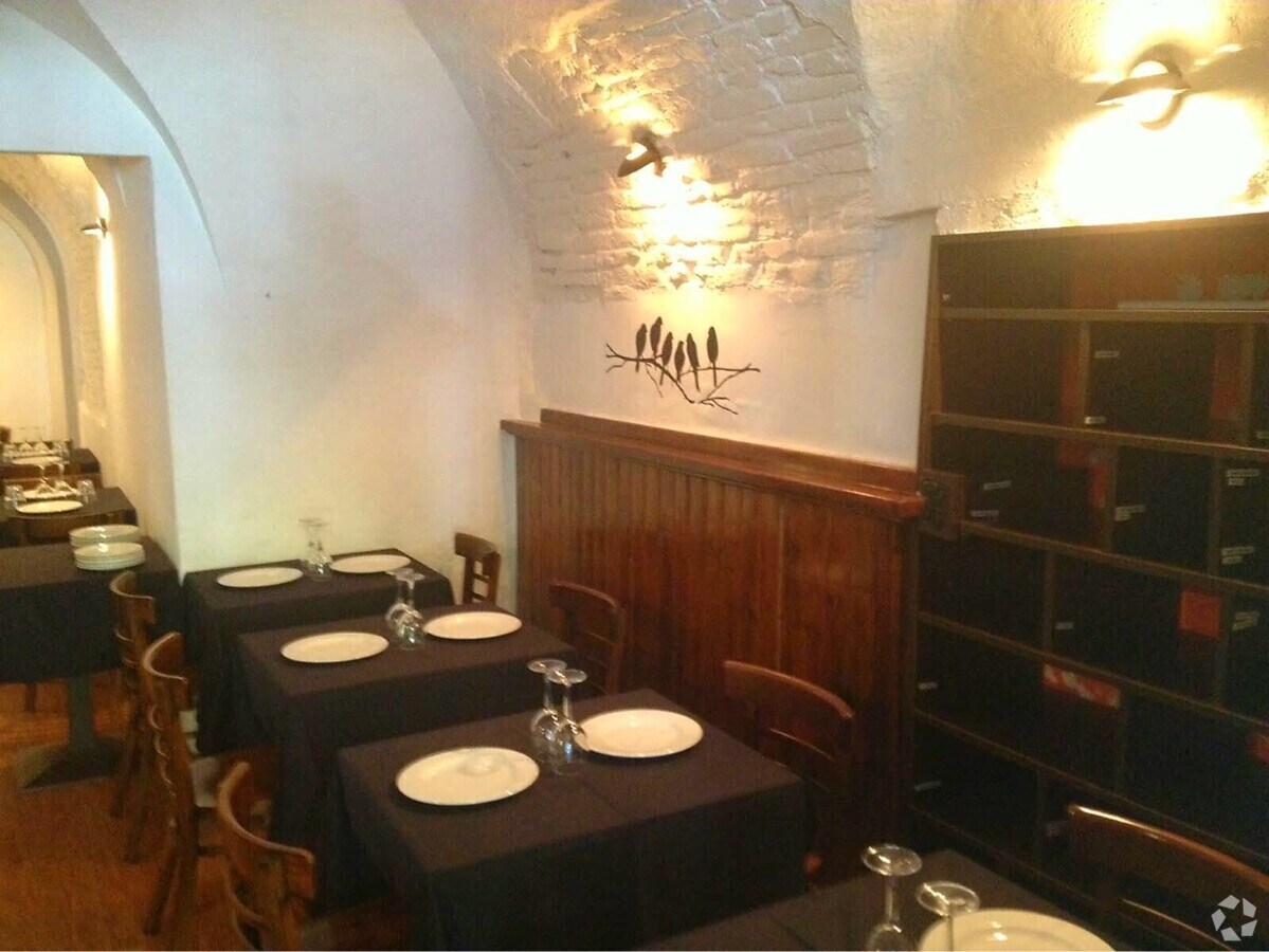 Calle Segovia, 17, Madrid, MAD 28005 - Lot Puerta 04, Esc. I - - Photo intérieure - Image 2 of 7