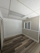 2502 2nd St, Fort Myers, FL à louer Photo intérieure– Image 2 sur 5