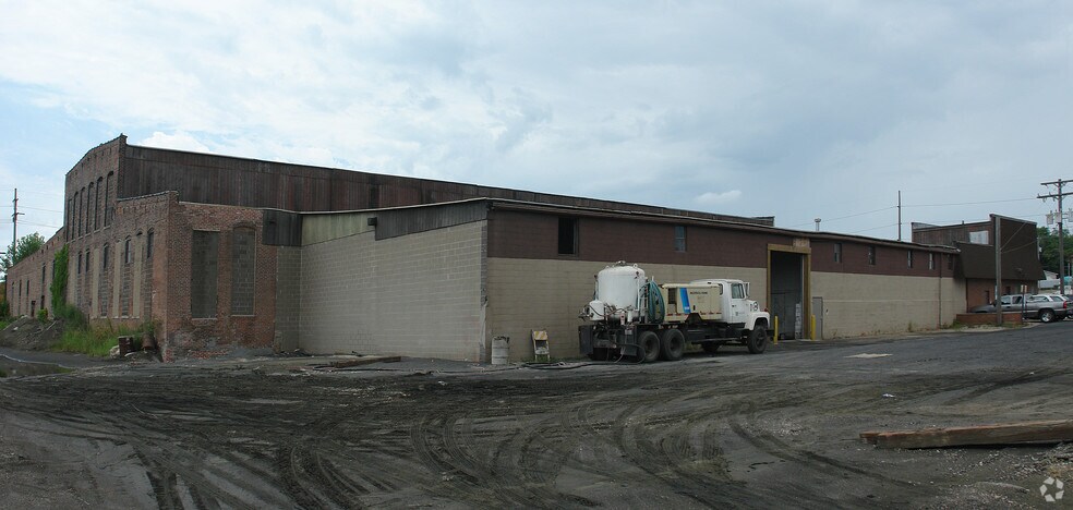 2600 SW Washington St, Peoria, IL à louer - Photo de l’immeuble – Image 2 sur 3