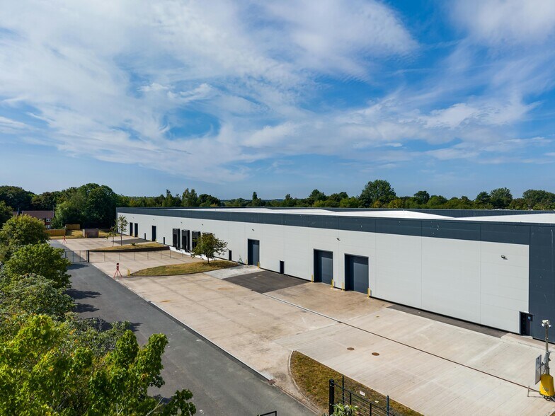 Chesford Grange, Warrington à louer - Photo de l’immeuble – Image 3 sur 12