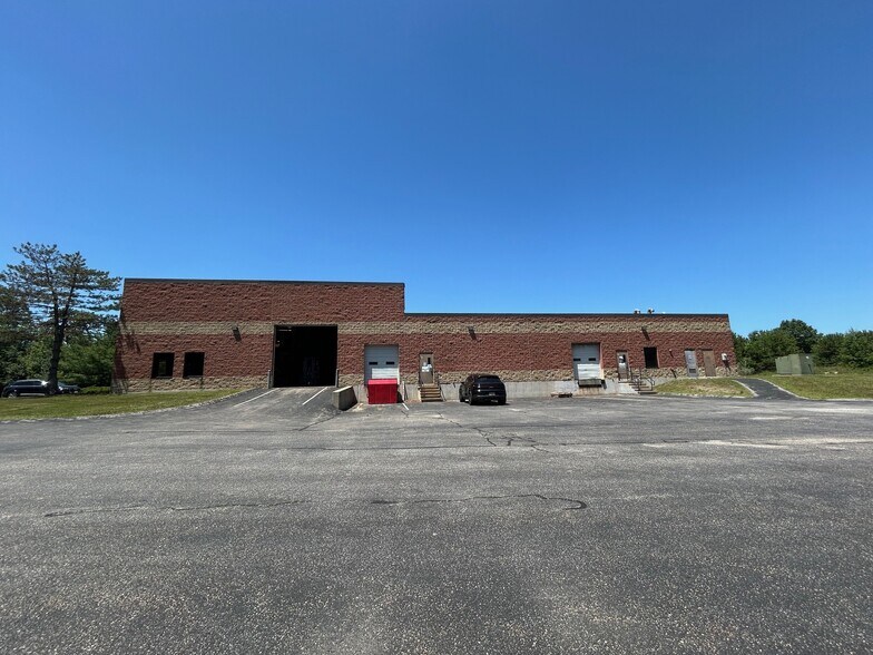 18 Saratoga Blvd, Devens, MA à louer - Photo de l’immeuble – Image 2 sur 4
