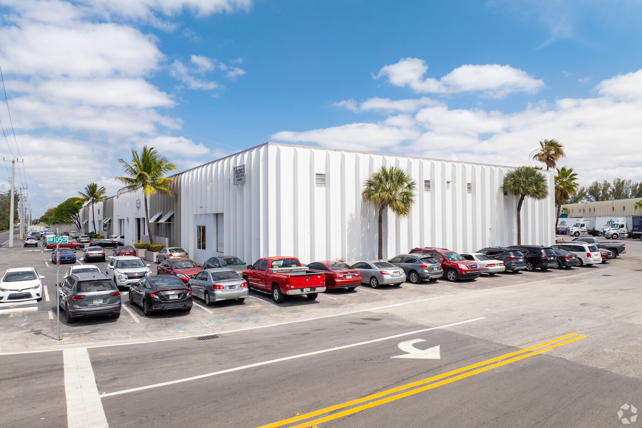 9102-9116 NW 106th St, Medley, FL à louer Photo principale– Image 1 sur 6