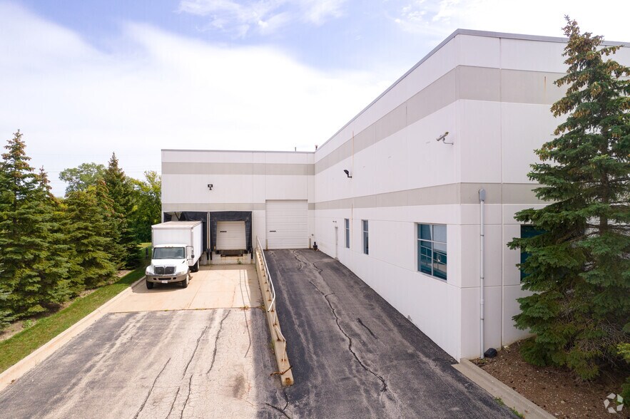 3982 Ryan Rd, Gurnee, IL à vendre - Photo de l’immeuble – Image 3 sur 6