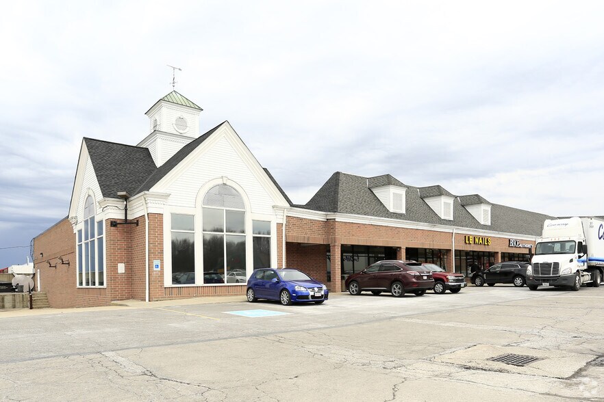 7979-7991 Broadview Rd, Broadview Heights, OH à louer - Photo de l’immeuble – Image 2 sur 7