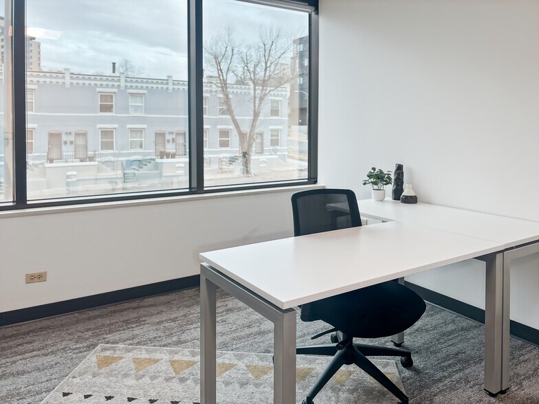 789 Sherman St, Denver, CO à louer - Photo de l’immeuble – Image 3 sur 22