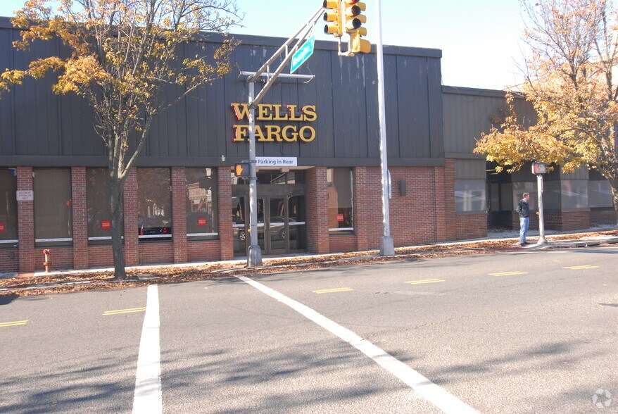 40 Main St, Toms River, NJ à louer - Photo de l’immeuble – Image 3 sur 26