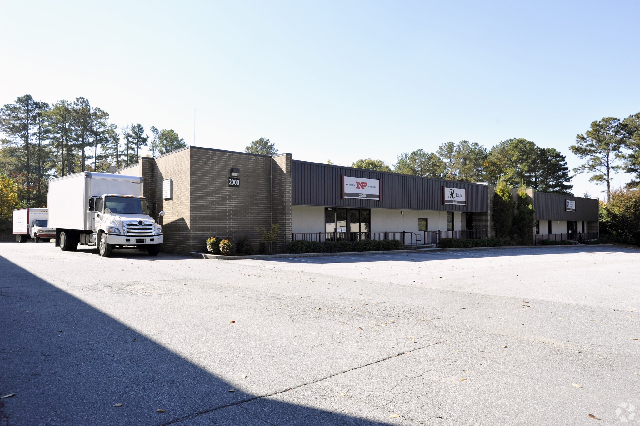 2732-2740 S Cobb Industrial Blvd SE, Smyrna, GA à louer Photo principale– Image 1 sur 7