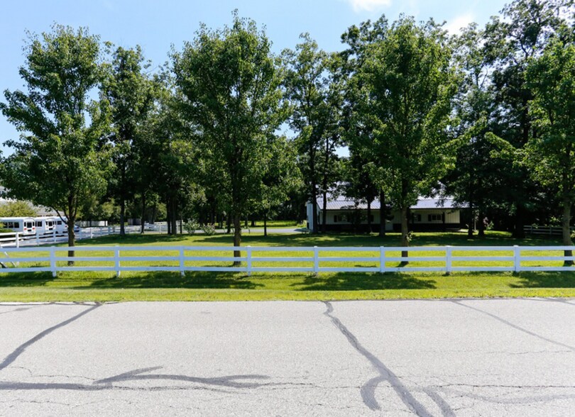 17650 Echo Dr, Marysville, OH à vendre - Photo de l’immeuble – Image 2 sur 2
