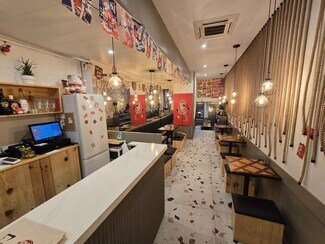 Plus de détails pour Local commercial à louer