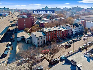 Plus de détails pour 63 Adelphi St, Brooklyn, NY - Local commercial à vendre